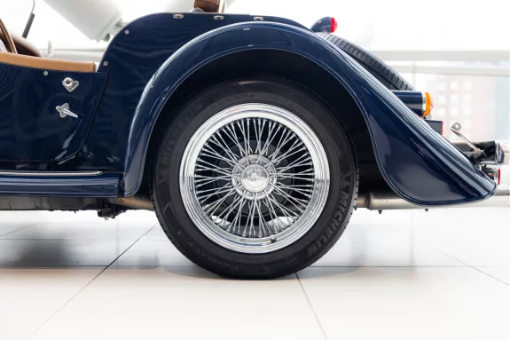 Morgan Plus 8 4.6i V8 | Wide Body | 16 inch Wire Wheels | – Foto 16