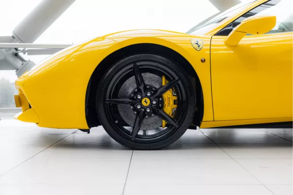 Ferrari 488 3.9 Spider HELE | Giallo Modena | Lift | Goldrake | Carbon Led Steering – Foto 42