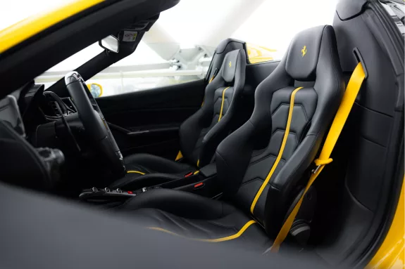 Ferrari 488 3.9 Spider HELE | Giallo Modena | Lift | Goldrake | Carbon Led Steering – Foto 43