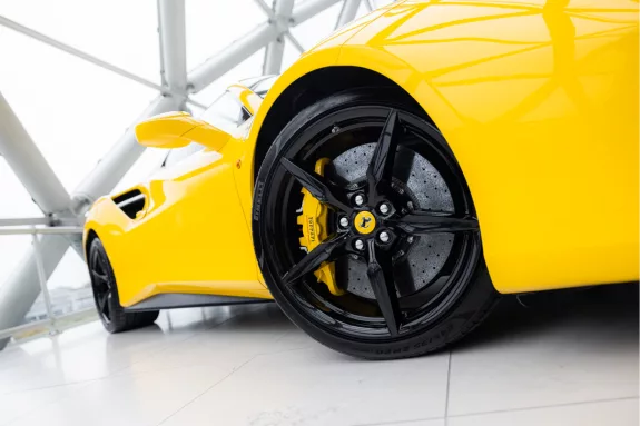 Ferrari 488 3.9 Spider HELE | Giallo Modena | Lift | Goldrake | Carbon Led Steering – Foto 48